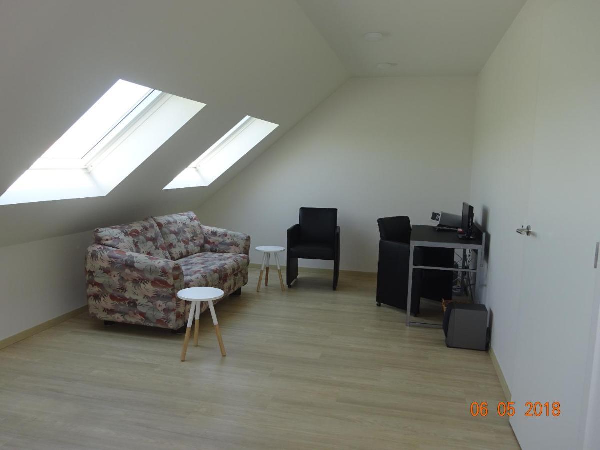Benbsjerie Bed and Breakfast Maldegem Exteriör bild
